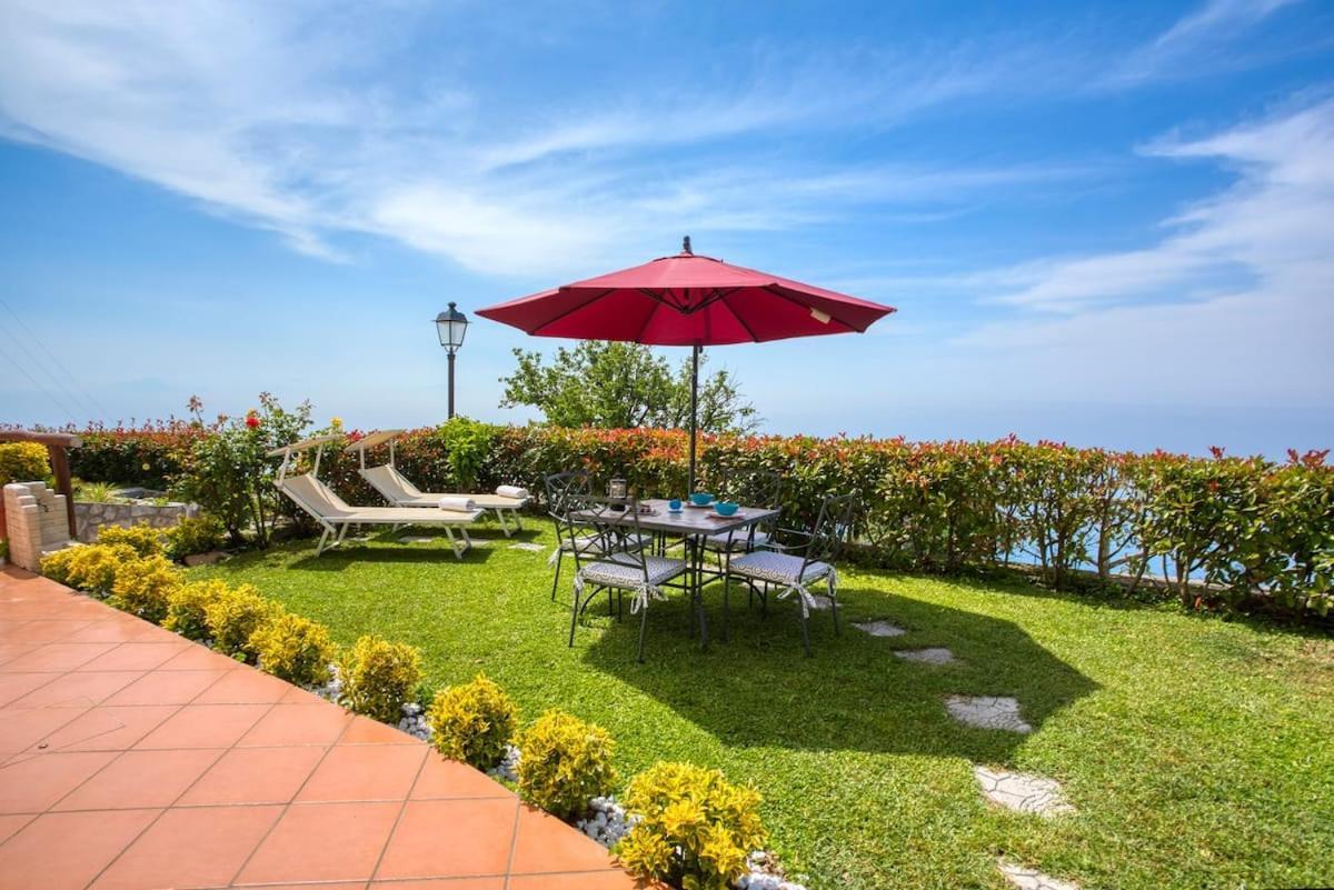 Il Giardino Di Rosa Villa Amalfi Exteriör bild