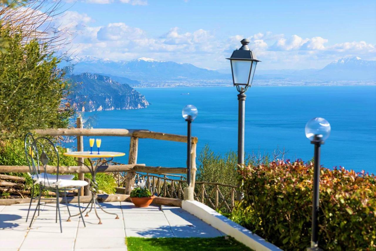 Il Giardino Di Rosa Villa Amalfi Exteriör bild